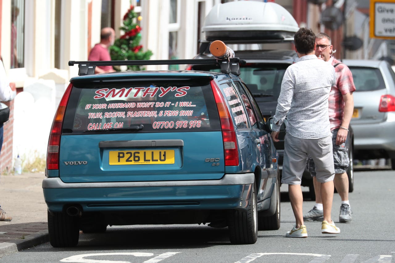 Crowds gathered to watch Gavin & Stacey being filmed | Kidderminster ...