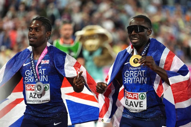 Glave celebrates with Azu