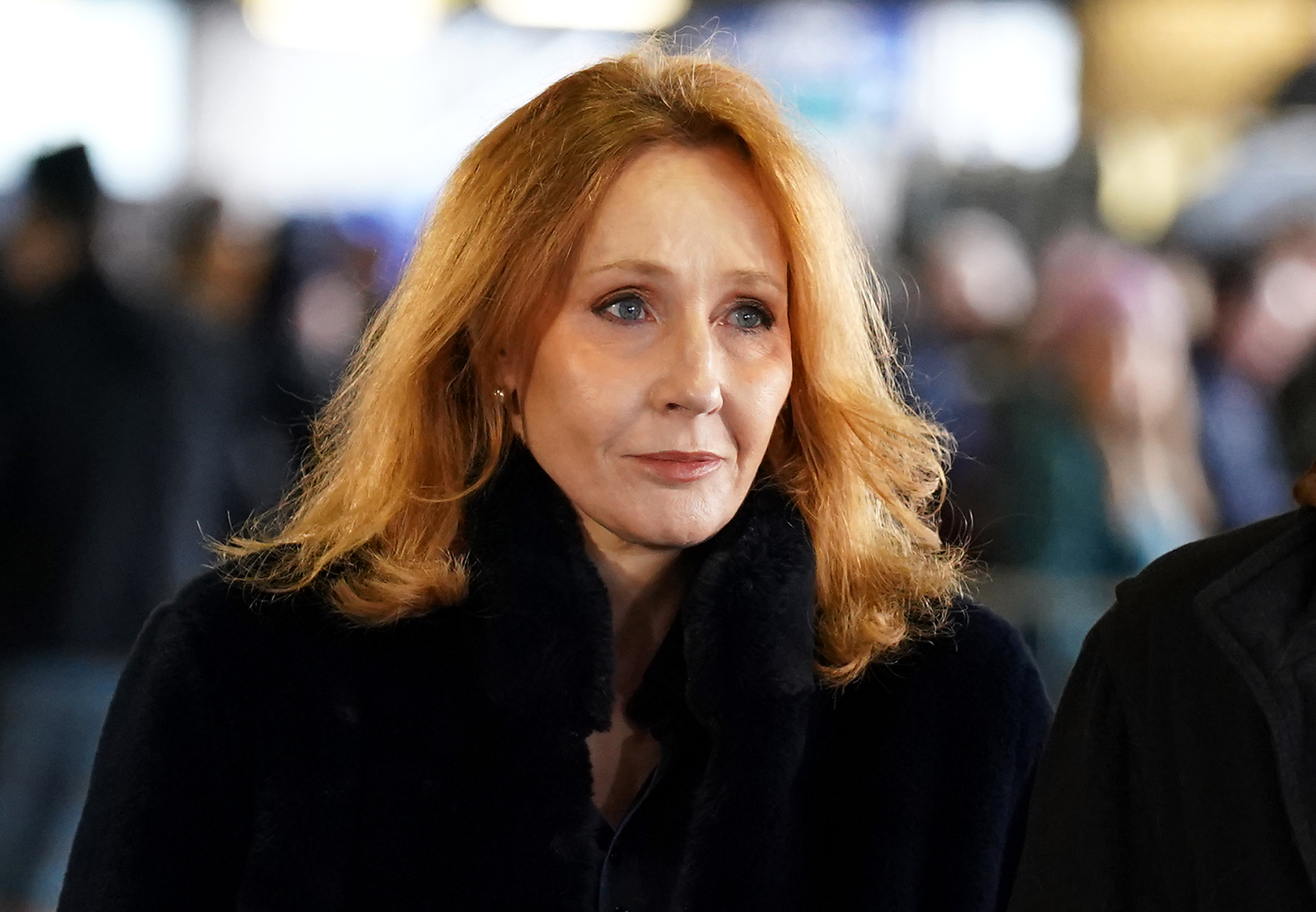 JK Rowling Accuses Labour Of ‘abandoning’ Women Over Transgender Rights ...