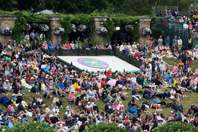 Spectators on the hill