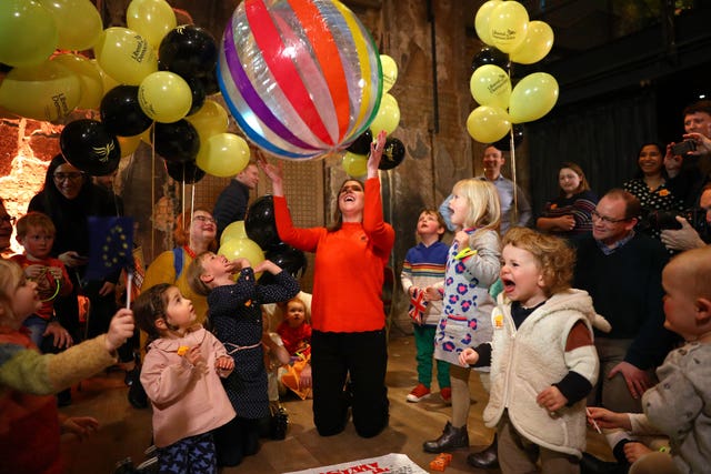 Liberal Democrats leader Jo Swinson plays with children at the Battersea Arts Centre in Lavender Hill 