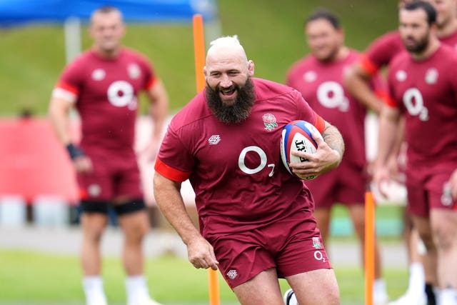 Joe Marler running with the ball in a training session