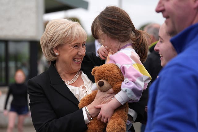 Heather Humphreys on the campaign trail