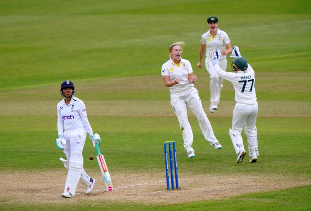 England's top-order collapsed as their chances of victory receded (Tim Goode/PA)