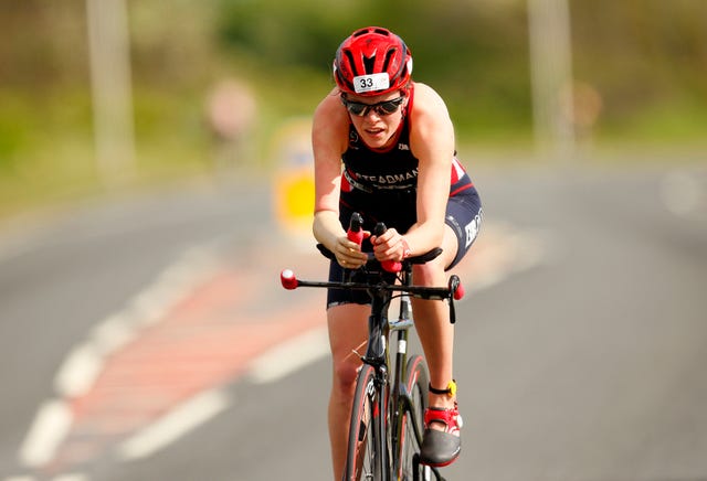 Lauren Steadman competing