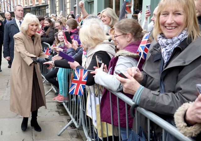 The Queen meets well-wishers