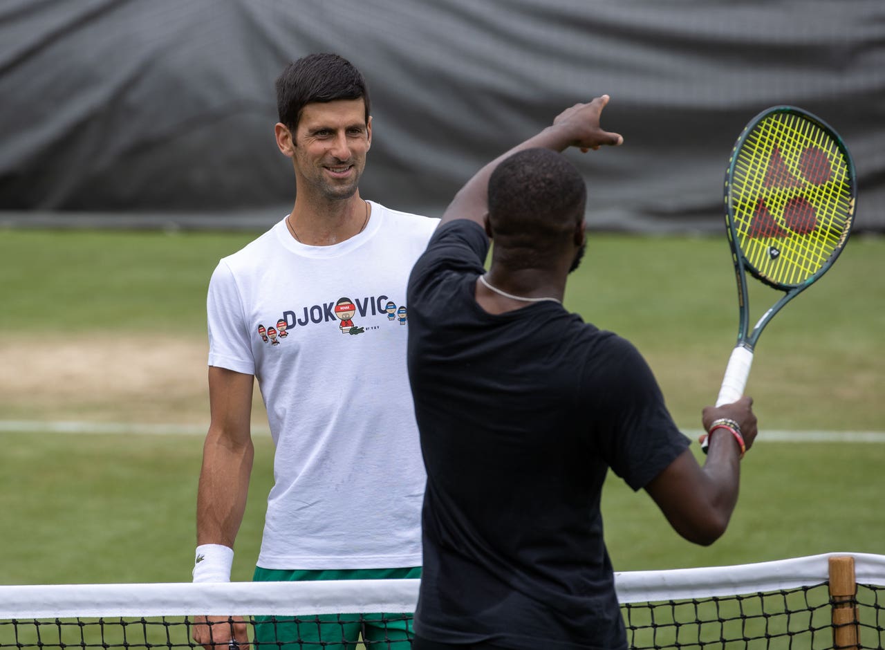Carlos Alcaraz Downplays His Father Filming Novak Djokovic Training Session