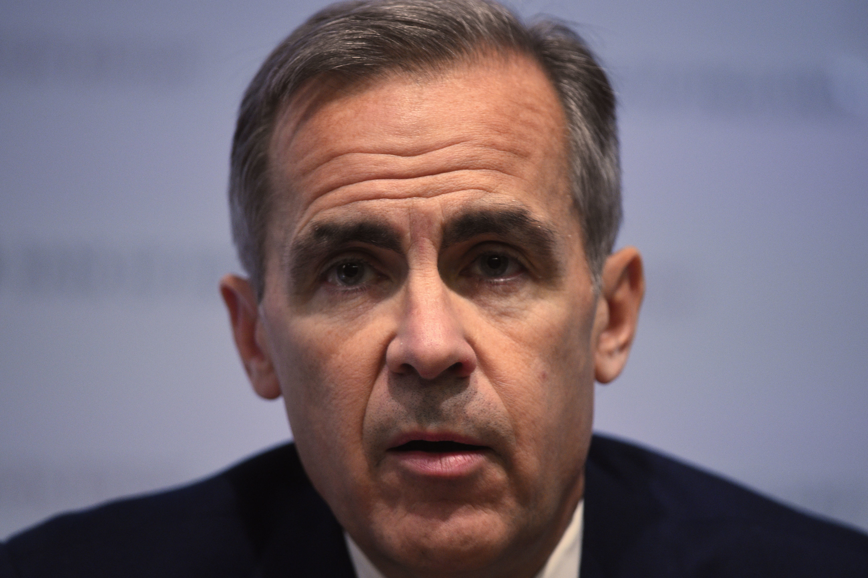 Carney Supports Prime Minister’s Brexit Plan, But Warns Over No-deal