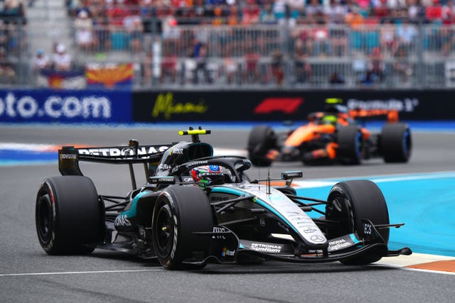 Antonelli ahead of Russell