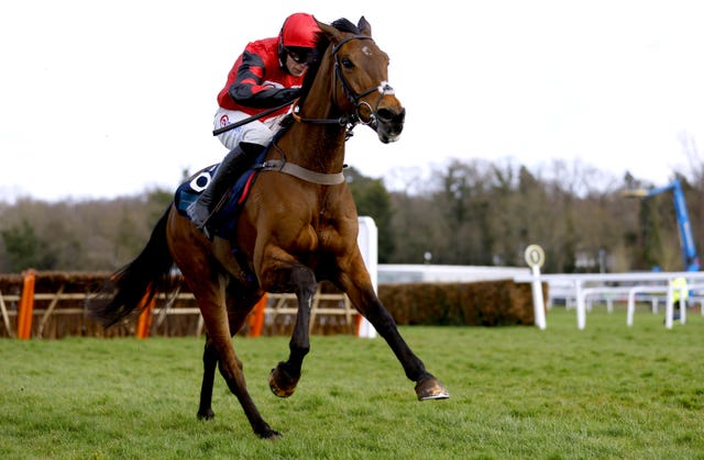 Complete Unknown, here ridden by jockey Lorcan Williams on their way to winning the European Breeders’ Fund Paddy Power ‘National Hunt’ Novices’ Handicap Hurdle Final at Sandown, made a taking fences debut at Ffos Las