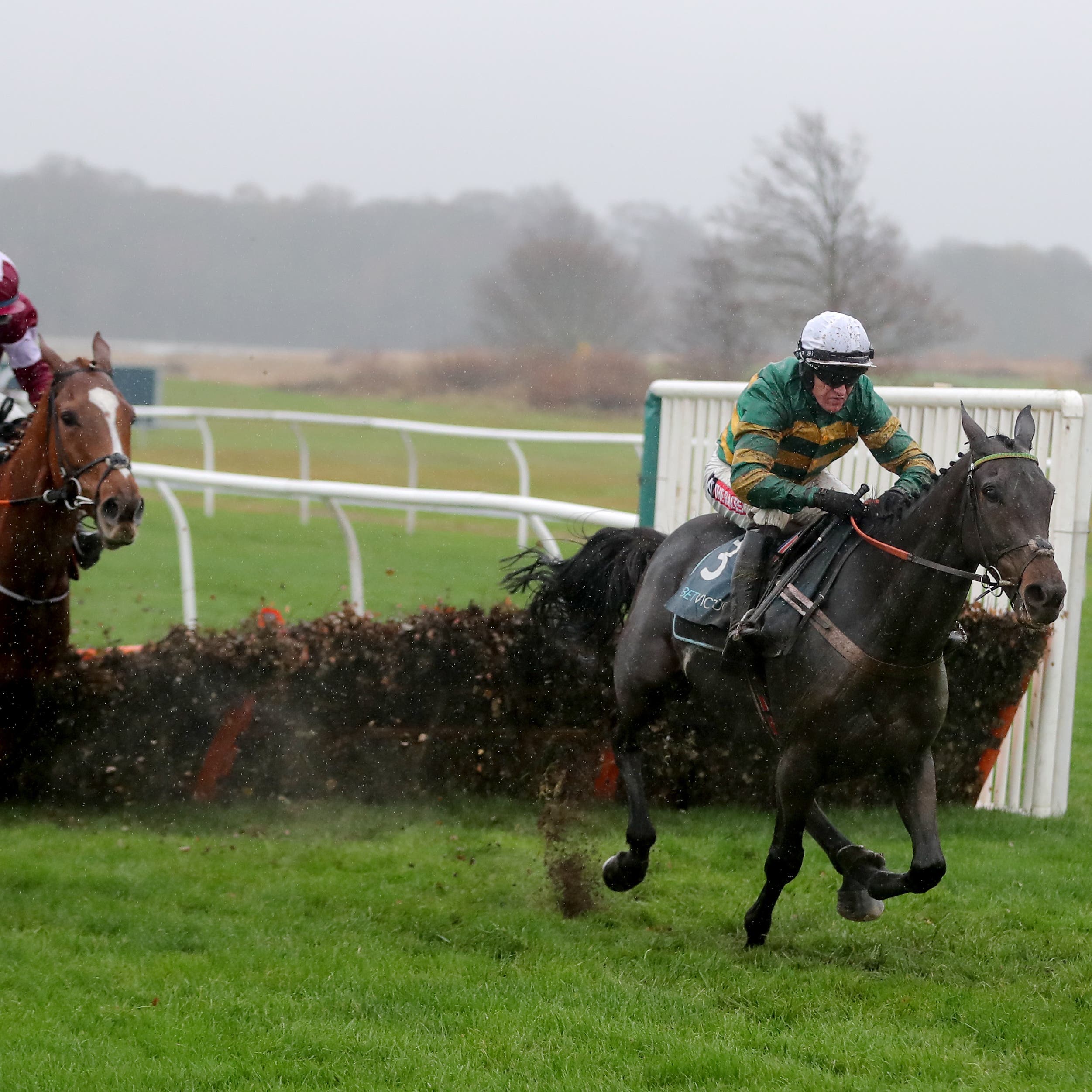 Buveur D’Air gets the better of Samcro in the Fighting Fifth Hurdle at Newcastle
