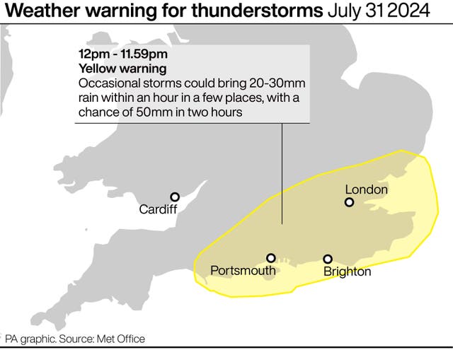 Map of southern England highlighting the area covered by the yellow weather warning for thunderstorms including London, Portsmouth and Brighton