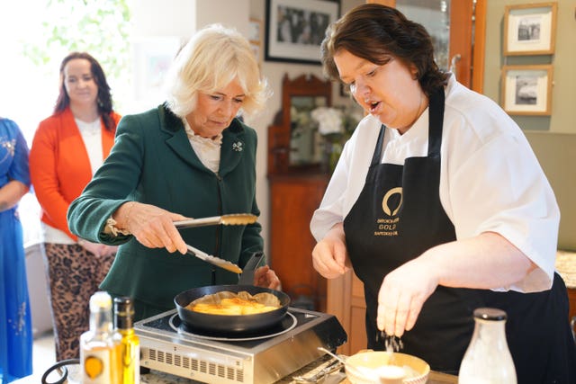 Camilla joins a cookery demonstration with chef Paula McIntyre 