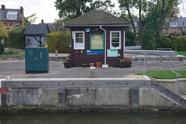 Sunbury Lock