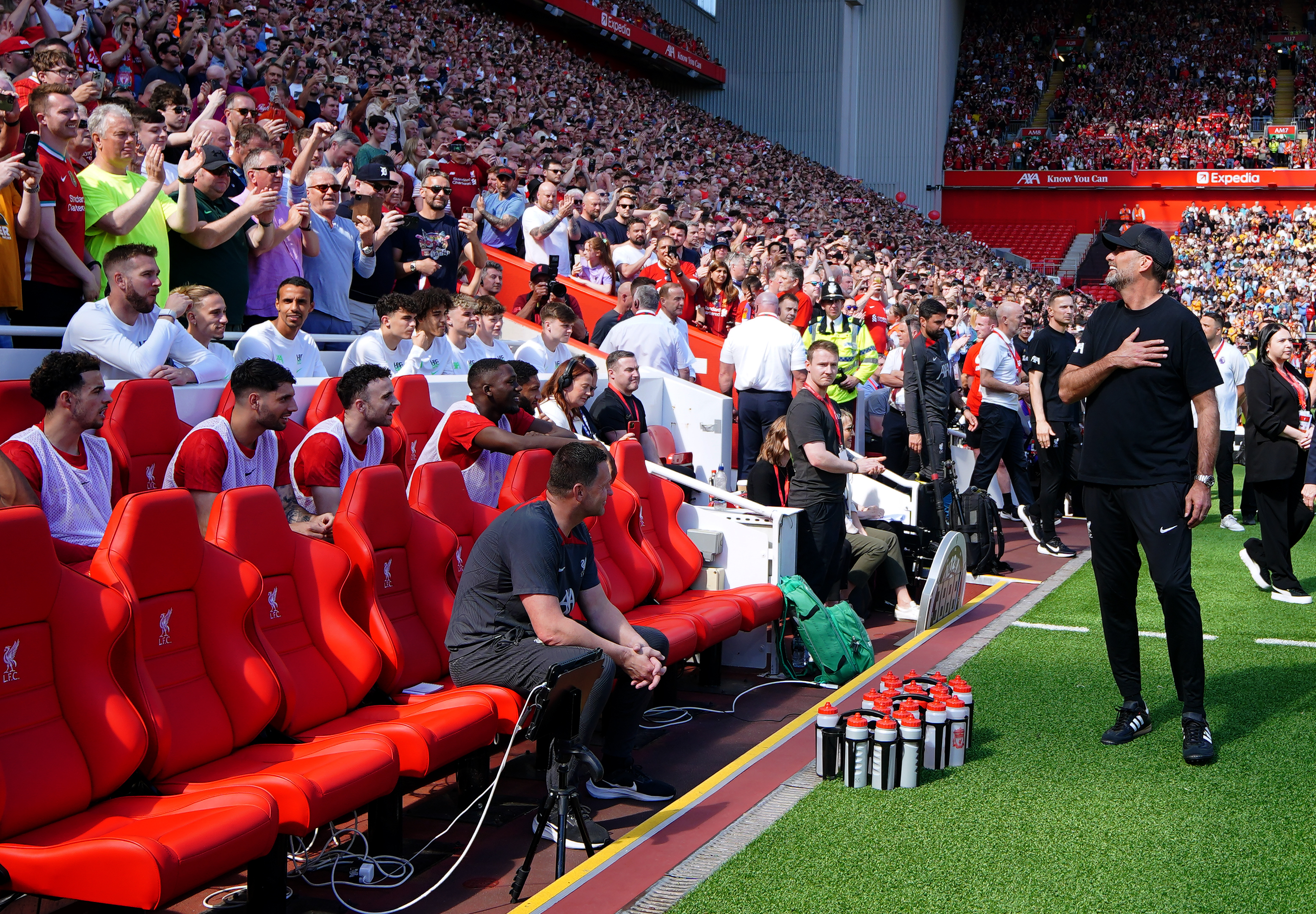 Jurgen Klopp Bids Emotional Farewell To Liverpool With Last-day Win ...