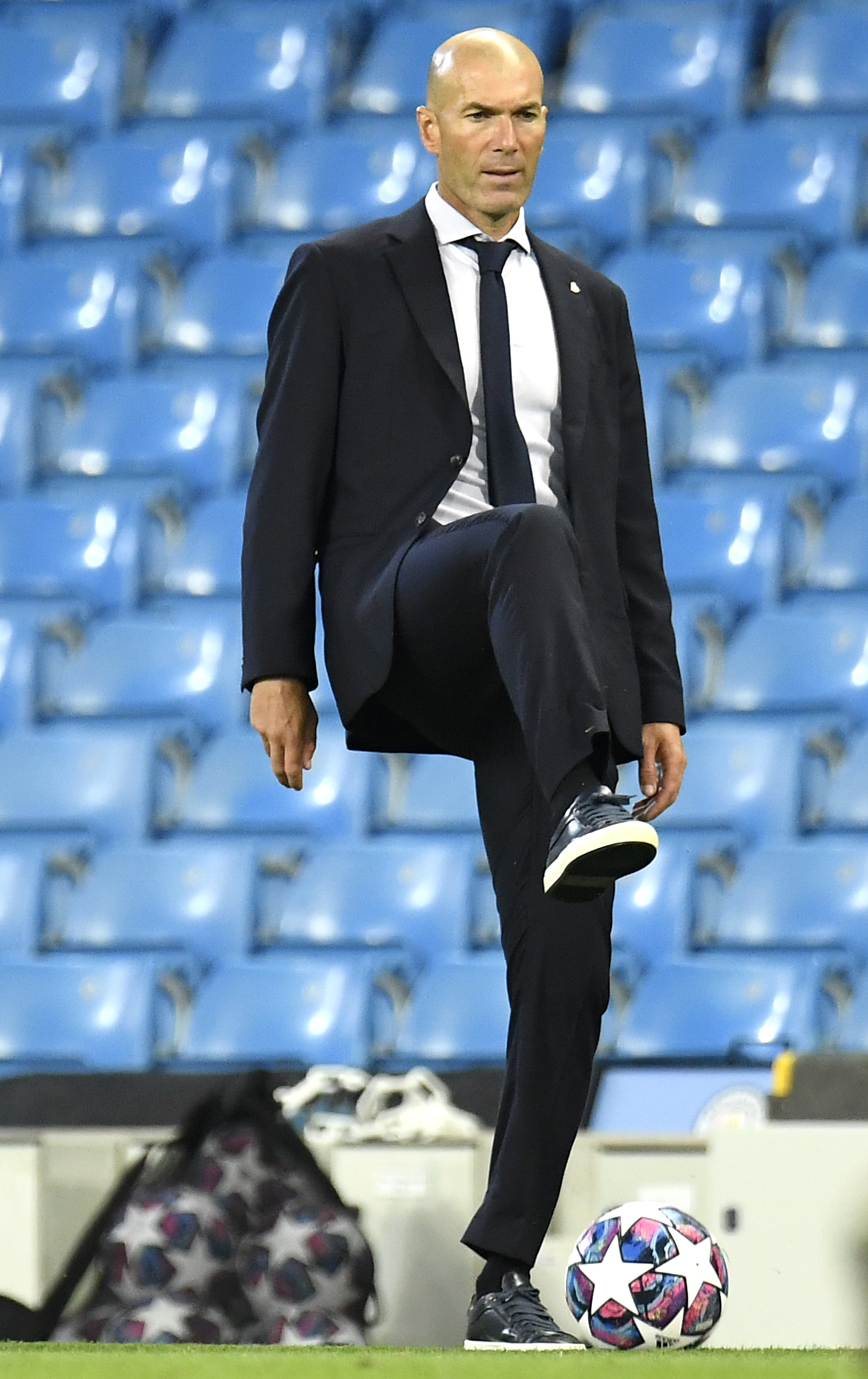 zidane suit shoes