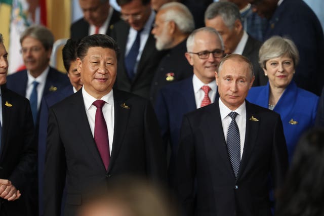 Xi Jinping with Vladimir Putin