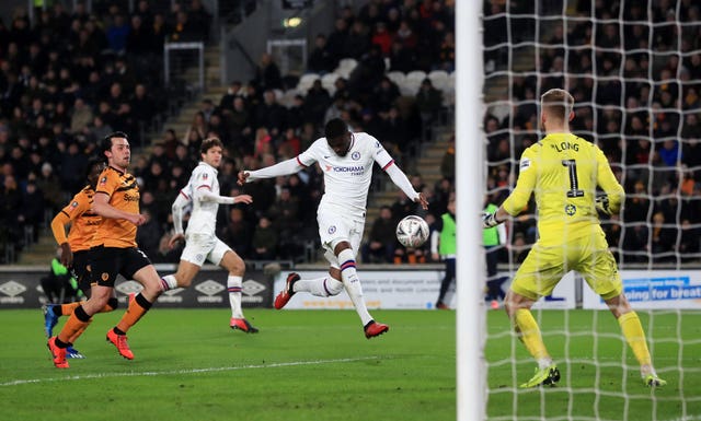 Chelsea’s Fikayo Tomori (centre) scores his side’s second goal of the game during the FA Cup fourth round against Hull