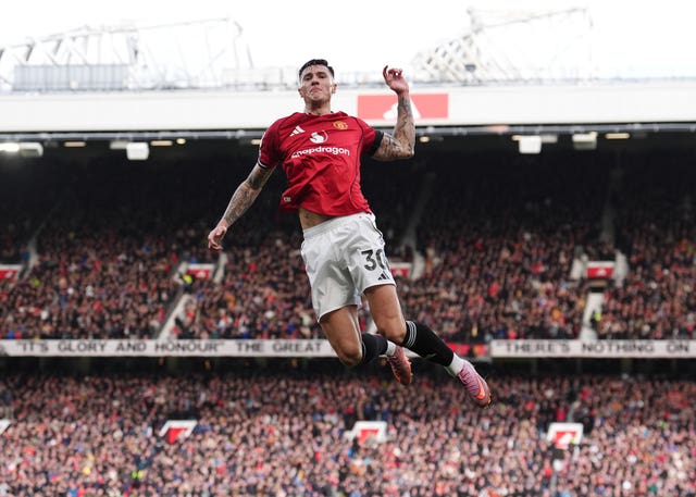 Manchester United’s Benjamin Sesko celebrates scoring