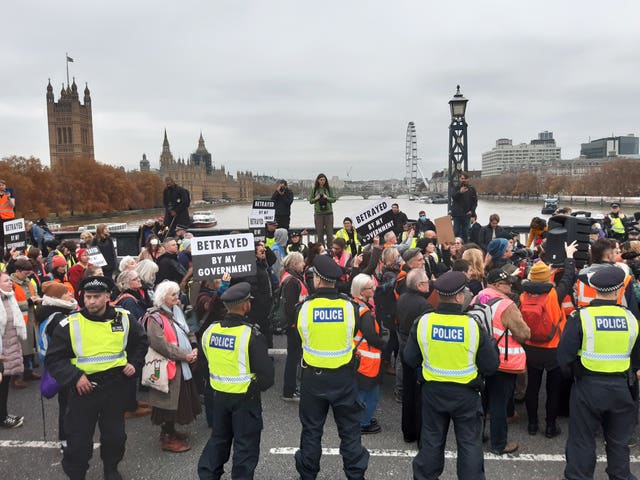 Insulate Britain protests