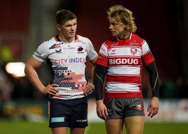 Owen Farrell and Gloucester's Billy Twelvetrees at full-time 