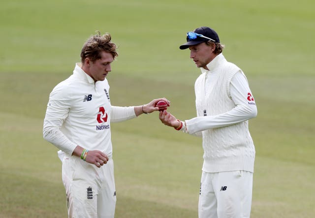 Joe Root seems ready to hand the ball back to Dom Bess after two games out.
