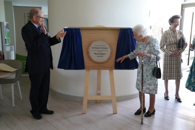 Royal visit to Thames Hospice