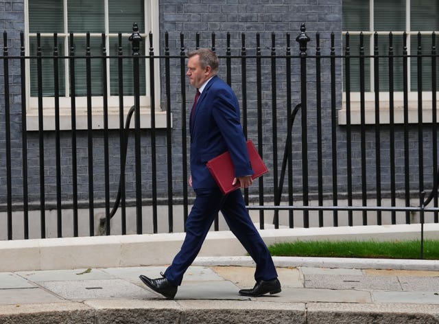 Nick Thomas-Symonds arrives in Downing Street