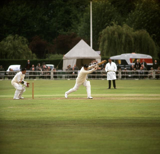 Cricket – County Cricket Essex v Kent – Romford