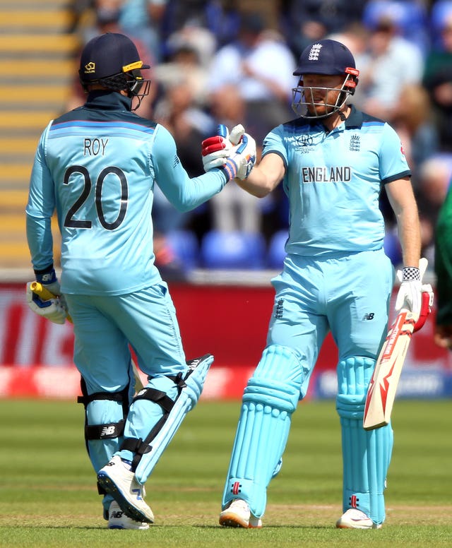 Roy (left) and Jonny Bairstow (right) formed a prolific opening partnership.