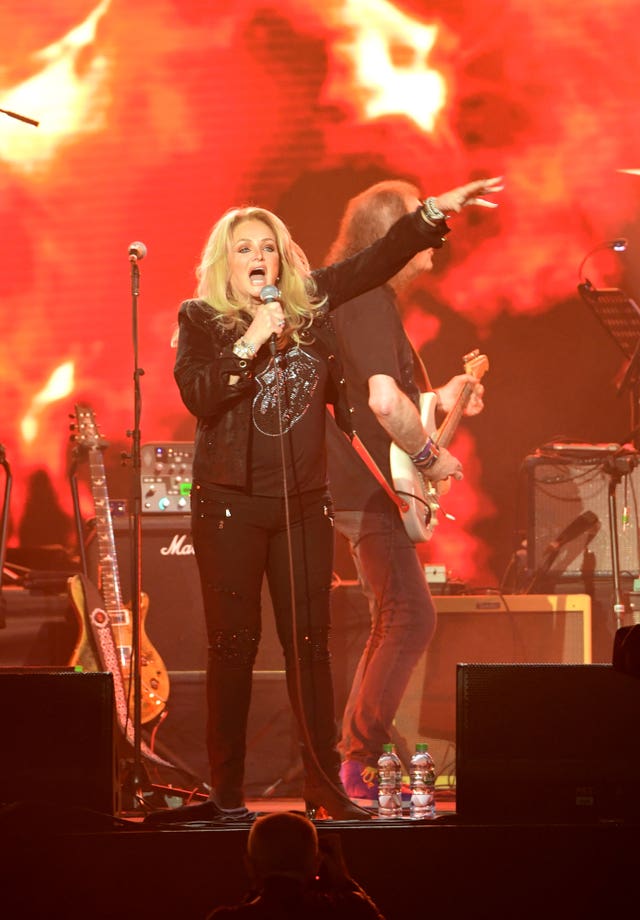 Bonnie Tyler performing at London's O2 in 2020