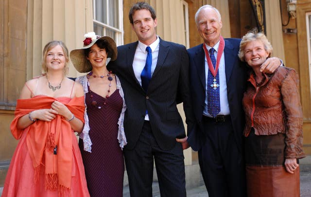 Broadcaster and presenter Peter Snow with his wife Anne and children Kate, Shuna and Dan