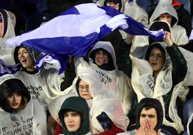 Fans battled the elements at Murrayfield
