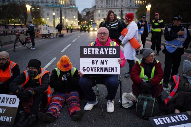 Insulate Britain protests