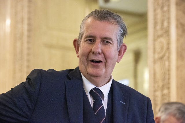 Edwin Poots announces ministerial team