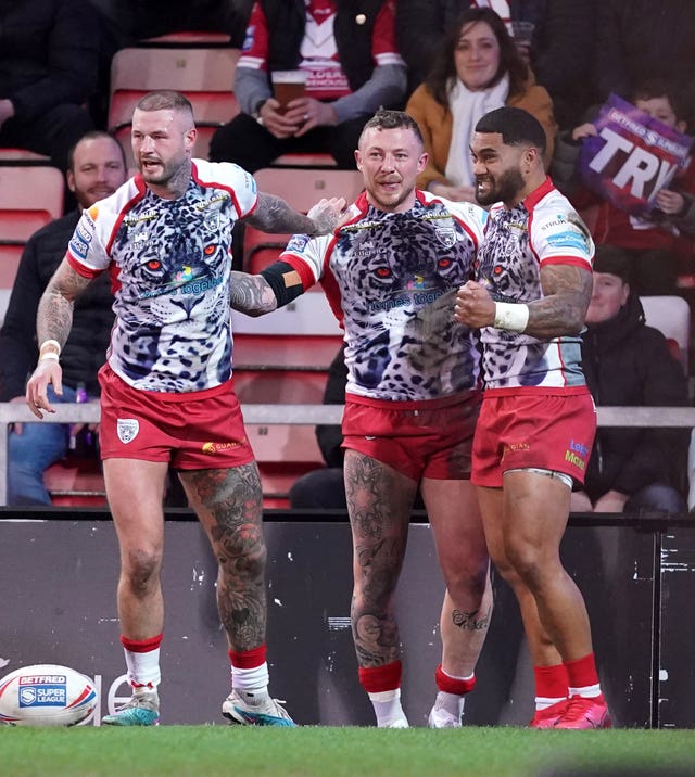 Leigh celebrate a try against Salford