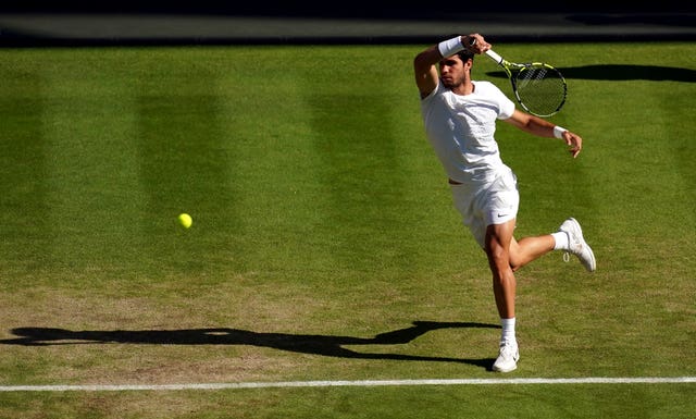 Carlos Alcaraz in action on his way to a quarter-final victory