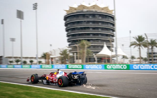 Lewis Hamilton in action in Bahrain 