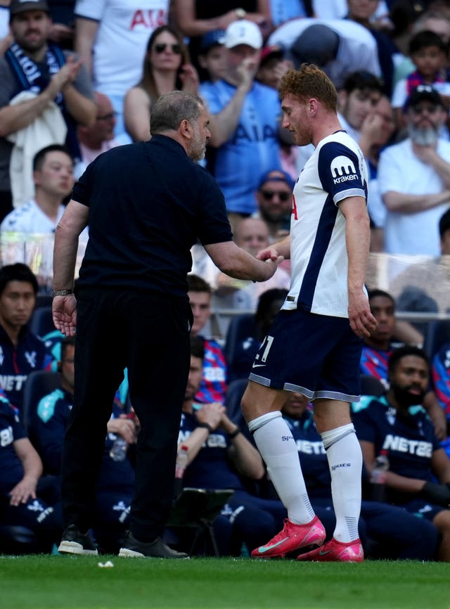 Tottenham's Dejan Kulusevski leaves the pitch