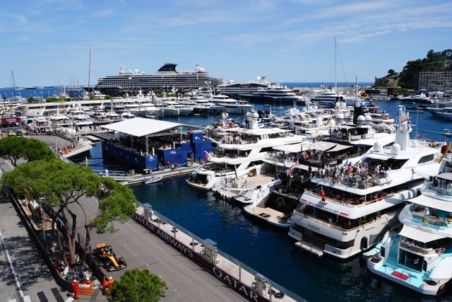 Norris drives at Monaco