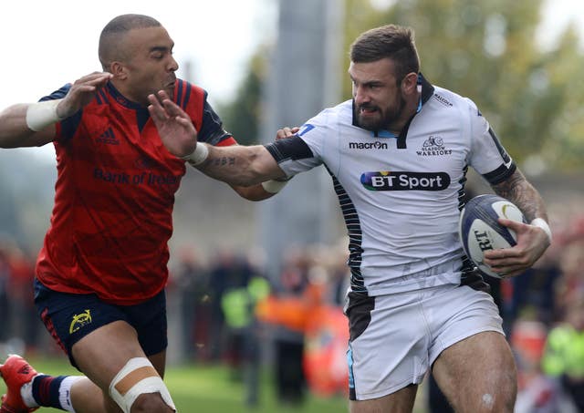 Glasgow Warriors upset defending champions Munster 17-10 at Thomond Park to reach their first United Rugby Championship final in five years