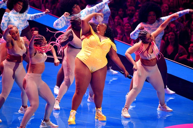 Lizzo performs on stage at the MTV Video Music Awards 2019