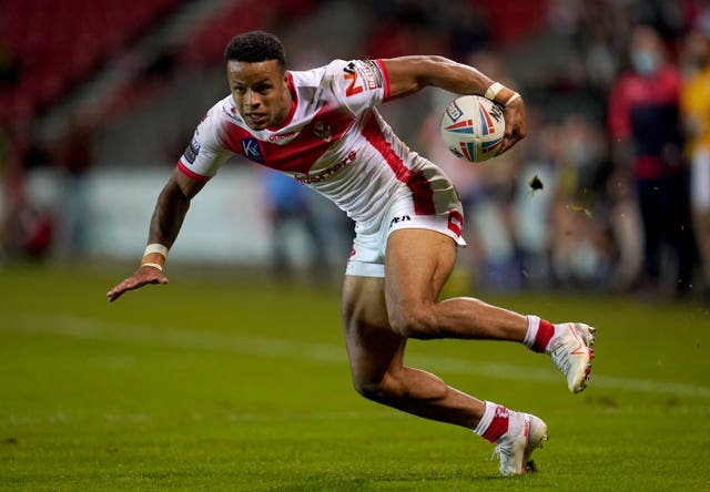 St St Helens star Regan Grace with ball in hand