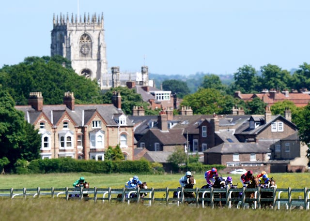 Racegoers at Beverley will be encouraged to wear masks but will not be forced to