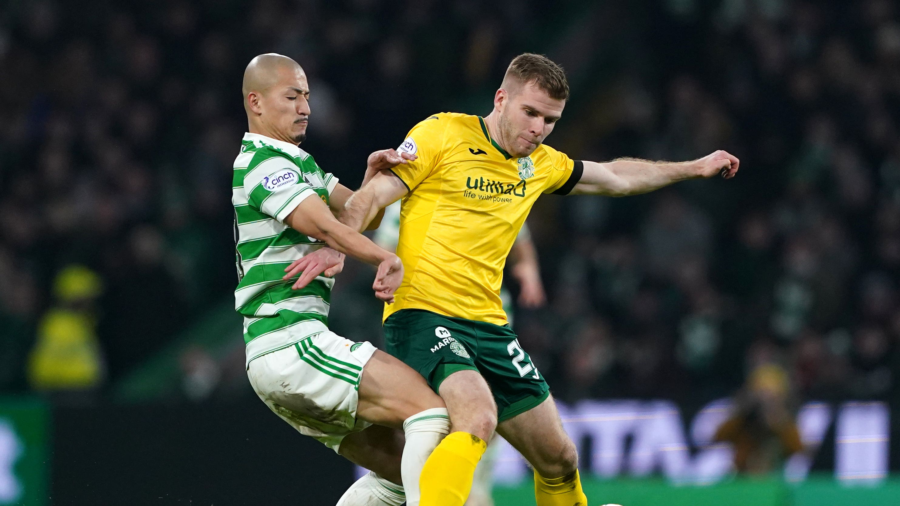 Chris Cadden impressionné par la détermination défensive de Hibs sous Shaun Maloney Chris Cadden impressionné par la détermination défensive de Hibs sous Shaun Maloney