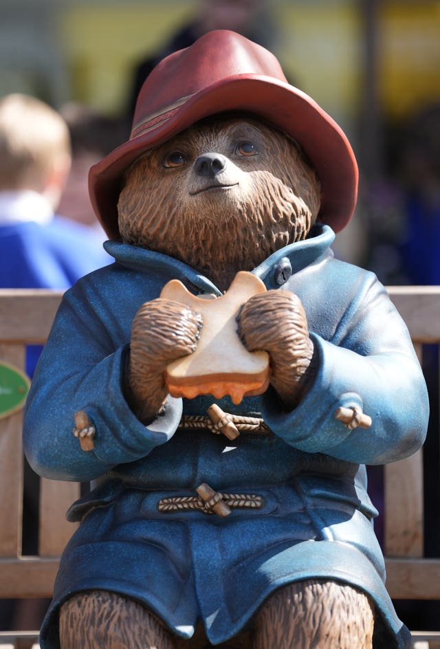 Paddington Bear statue returns to Newbury