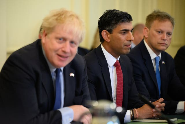 Boris Johnson and Rishi Sunak at a Cabinet meeting