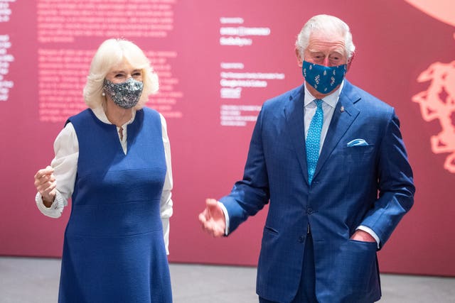 Royal visit to London gallery