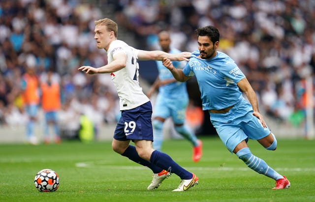 Oliver Skipp (left) in action for Tottenham