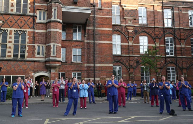 Clap for carers outside a hospital in the midst of the pandemic
